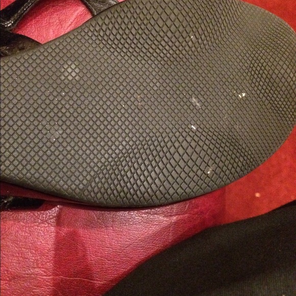 prada flip flops  black patent leather size 39.5 - Picture 4 of 9